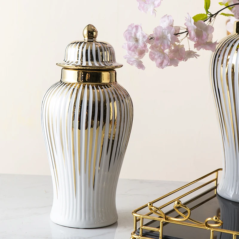 Ceramic gold temple jar porcelain snow ginger jar decoration home decor vase with cover Home Decor Large Flower Vase