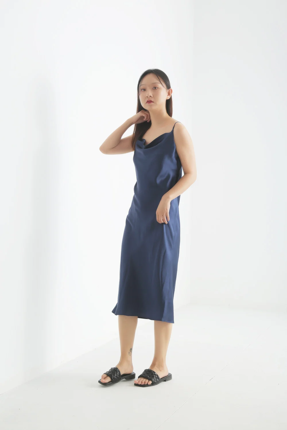 Custom 2023 summer women's fashion short skirts wholesale 100% mulberry silk  skirt