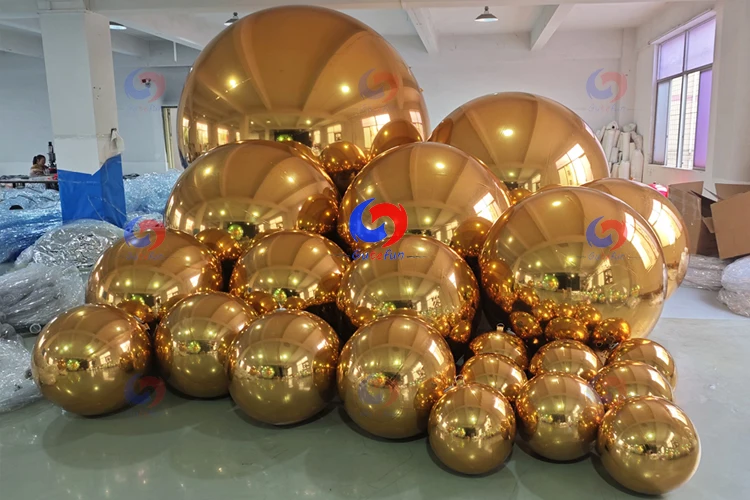 Golden balls (3).jpg