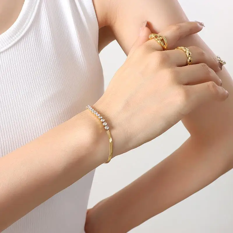 Inlaid Zircon Design Titanium Steel Bracelet Necklace Accessories Bracelet Women Jewelry