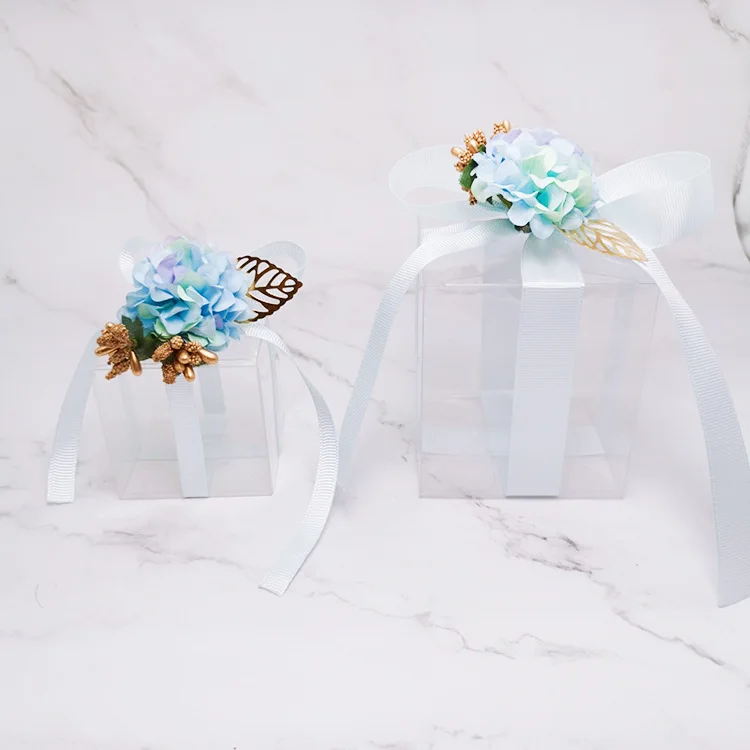50x Clear PVC Pyramid Cone Gift Boxes – Triangle Plastic Bomboniere, Wedding Favor Packaging
