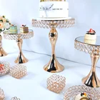 Gold 2021 New Design Wholesale Round Gold Metal Crystal Cake Stand For Wedding