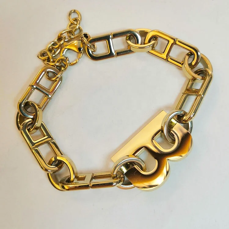 Latest 14K Gold Plated Stainless Steel Jewelry B-shaped Pendant Thick Chain Bracelet B202203