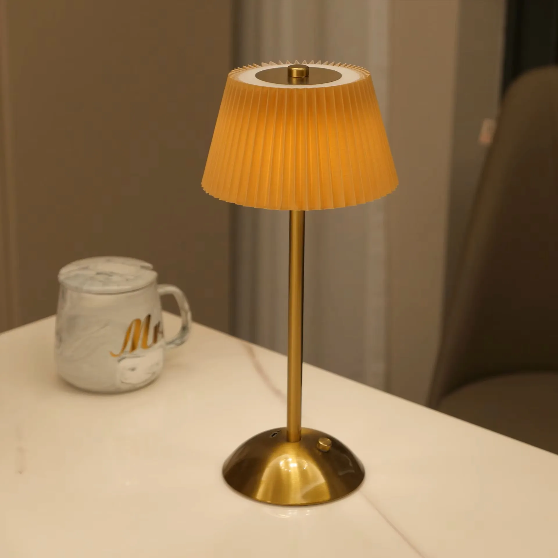 Modern Minimalist Rechargeable Touch Night Light Pleated Fabric Metal Bedside Atmosphere Lamp 5V Battery Cross-Border Table Lamp