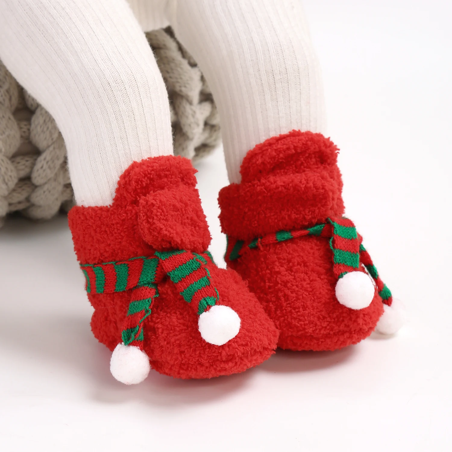 Unisex Warm Winter Indoor Newborn Baby Christmas Shoes Booties 2024 With Cute Scarf Design supplier