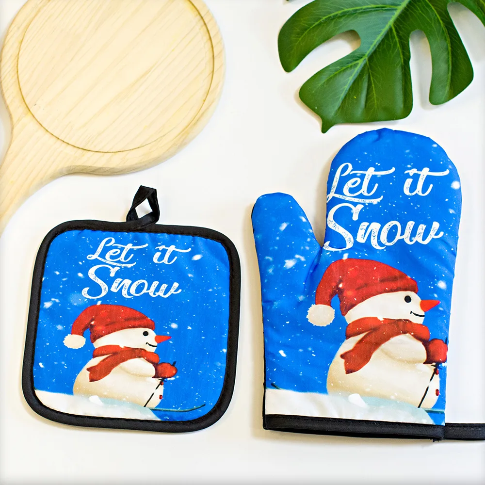 customized Christmas Cotton Flexible Heat Resistant Kitchen Baking Grill Cooking BBQ Oven Gloves Microwave Oven Gloves