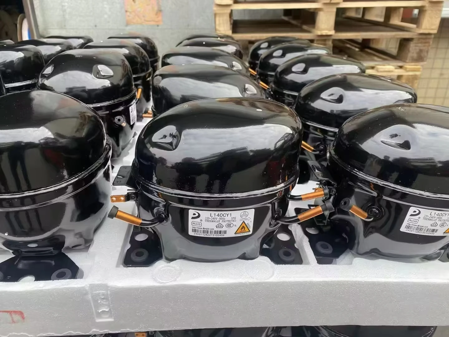 Refrigeration Compressor, L140CY1, R600A - detail 10