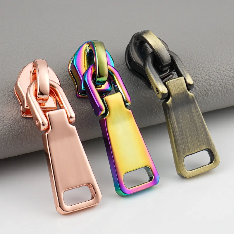 Custom Zip Puller Garment Metal Zipper Puller Slider Brand Logo Bag