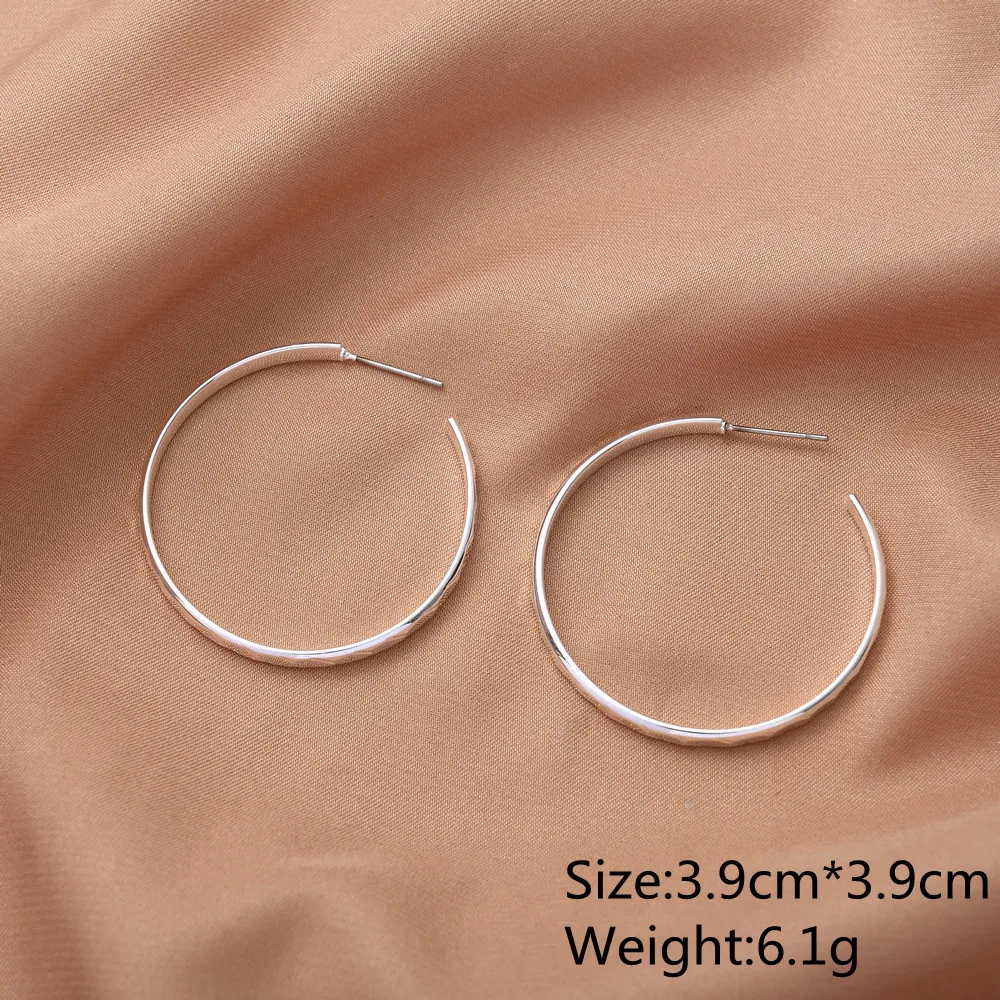 Factory direct simple geometric silver plated earrings silver hoop earrings women accessories wholesale