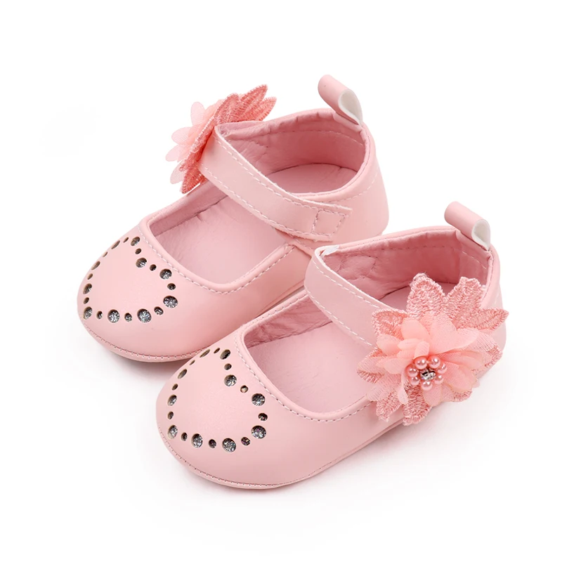 PU Leather Hollow Heart Rhinestones Lace Embroidery Flowers Solid Color Baby Girls Princess Shoes manufacture