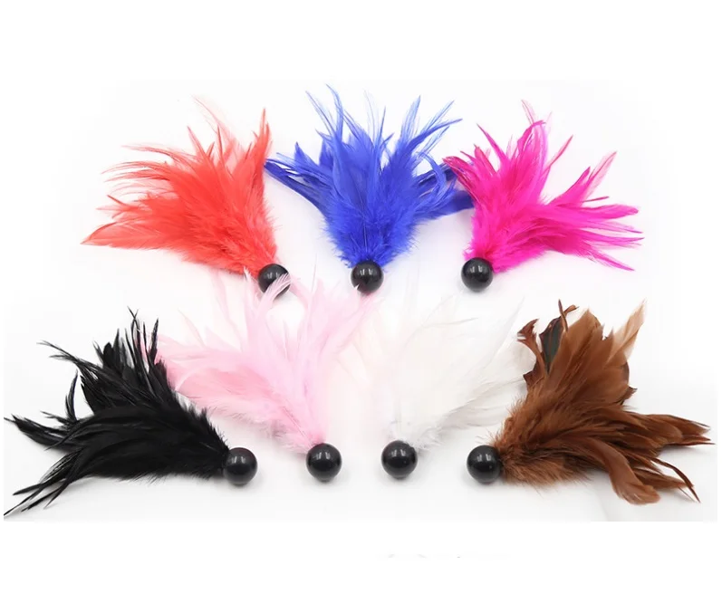 bdsm顽皮的束缚挑逗羽毛挠痒痒者与成人性爱游戏