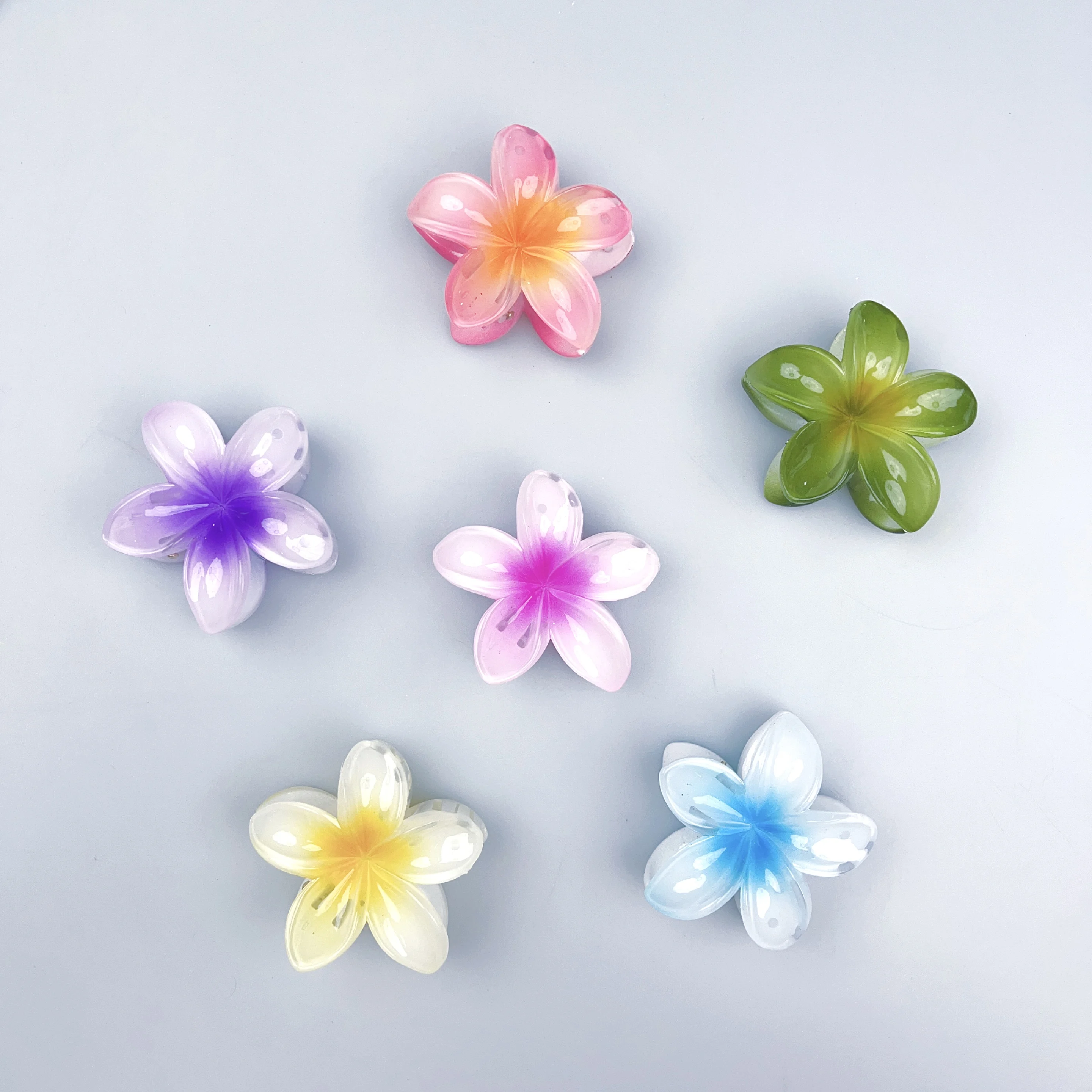 Hawaiian Fashion Plumeria Flower Hairpin Artificial Plastic Hair Claw