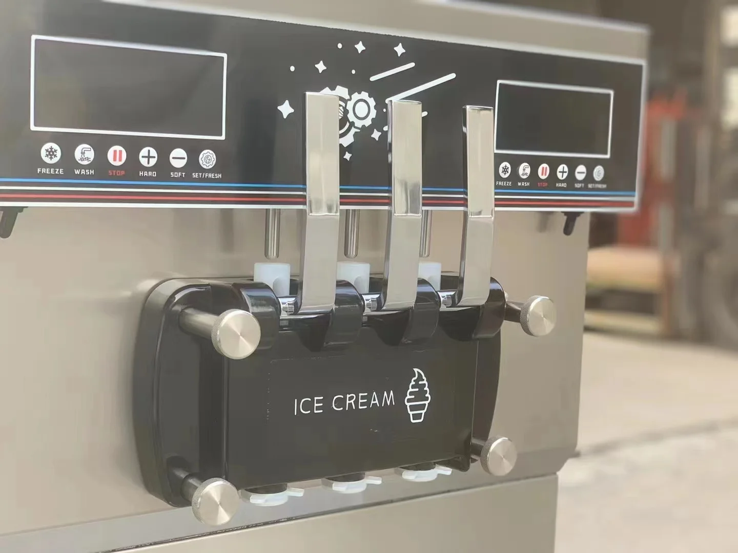 icecream machine (3).jpg