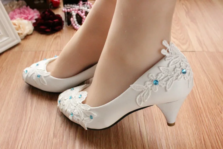 35-41 White Large Wedding Shoes Medium Heel Women's Shoes Daily Wear High Heels