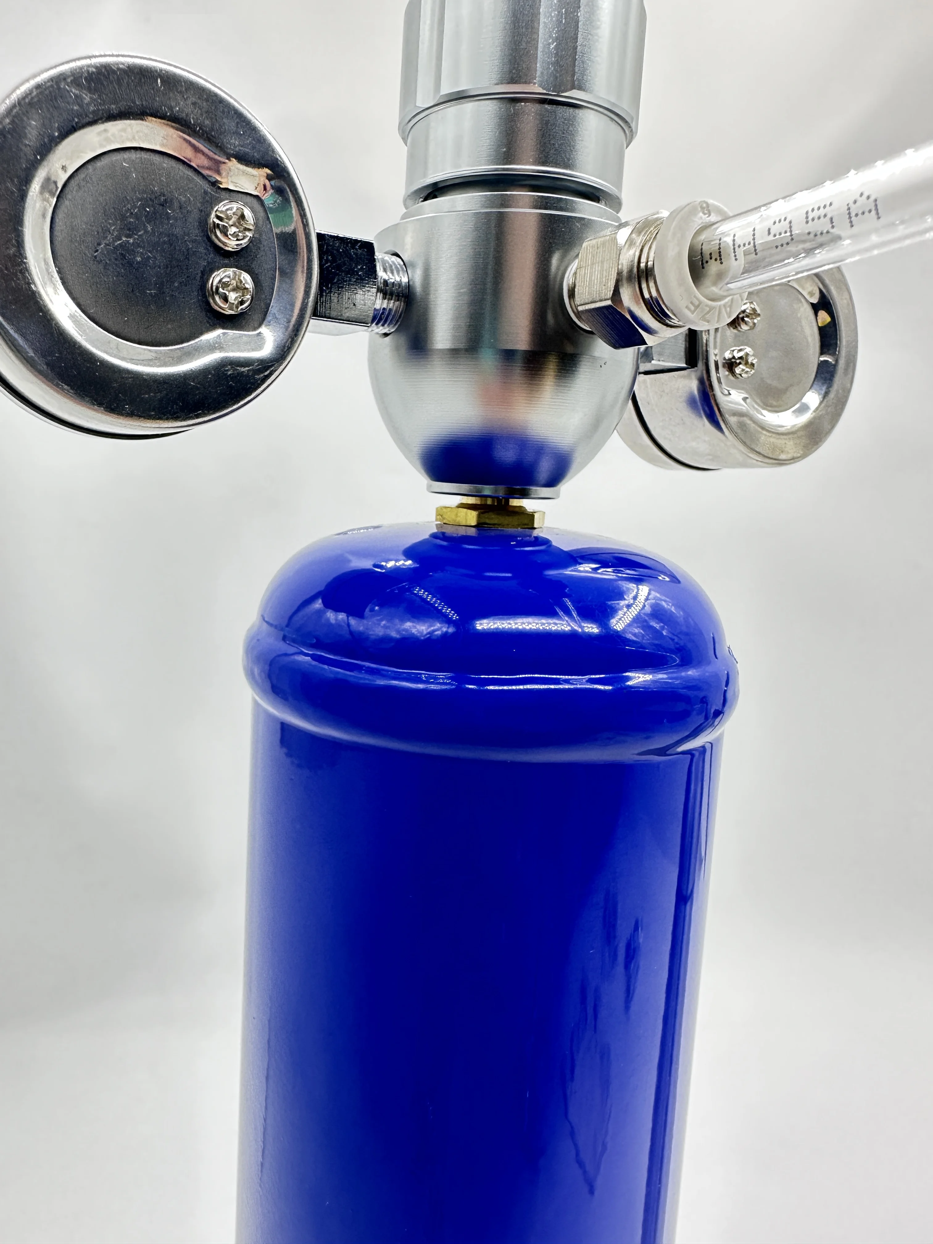Cream Charger Regulator for N2O Whipped Cream Dispenser Pressure Regulators Product supplier