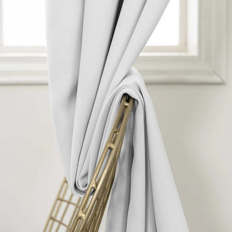 Wholesale custom logo ready made 100% blackout luxury window curtains for bedroom