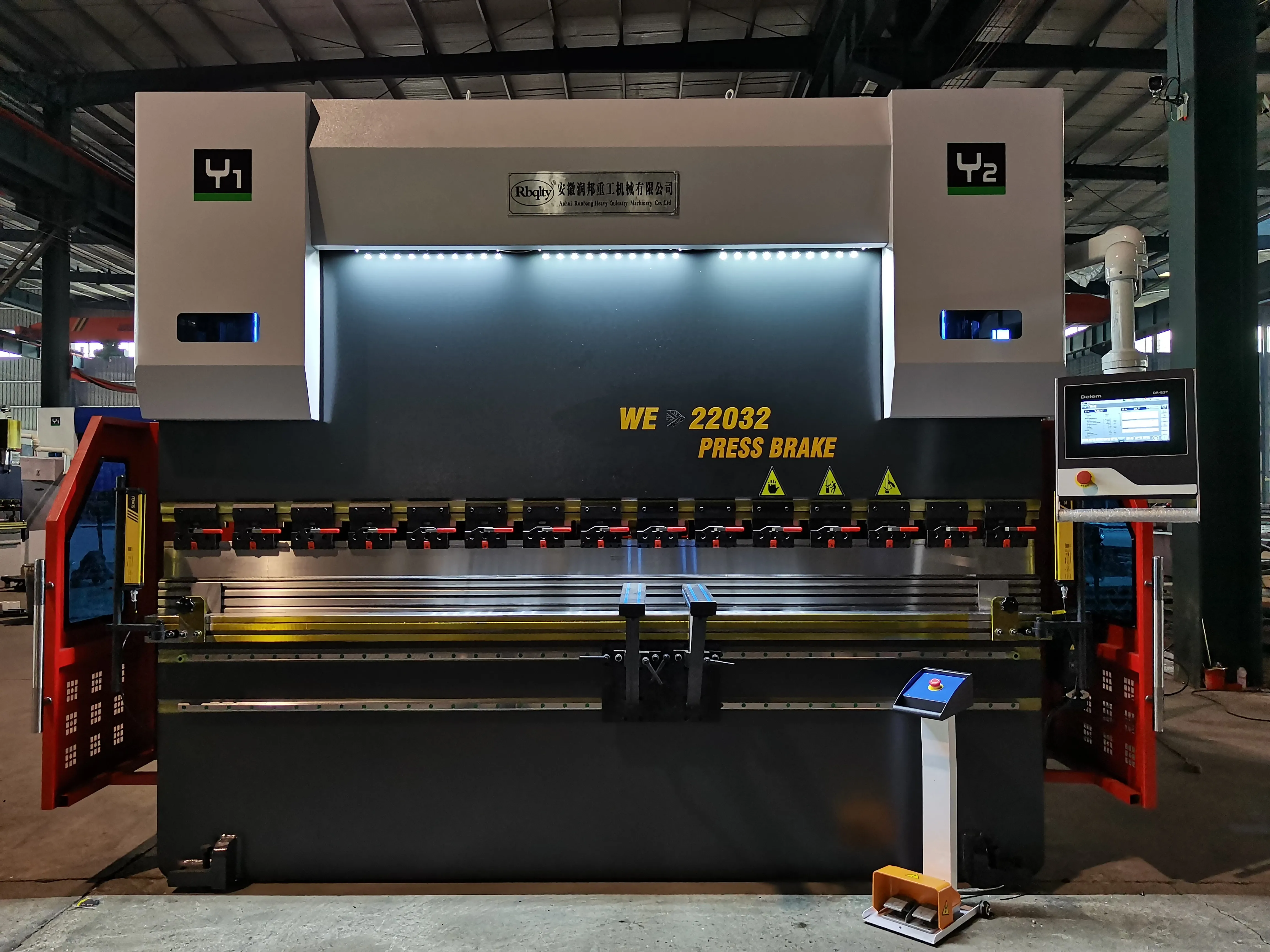 Hydraulic Press Brake Metal Sheet Bending Machine Cnc Da53t 4 Axis For