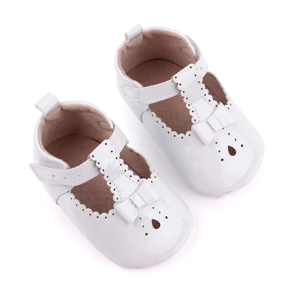Spring and Summer Pure Color Hollow Shining PU Leather Baby Girls Soft Soled Princess Shoes factory