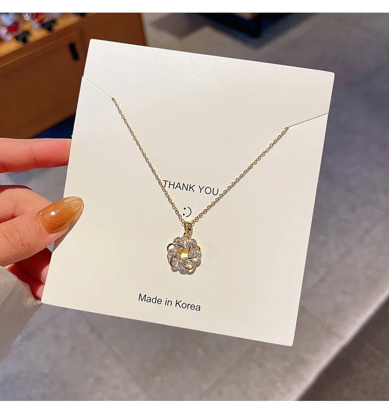 Trendy Flower Zircon Pendant Necklace Temperament Titanium Necklace