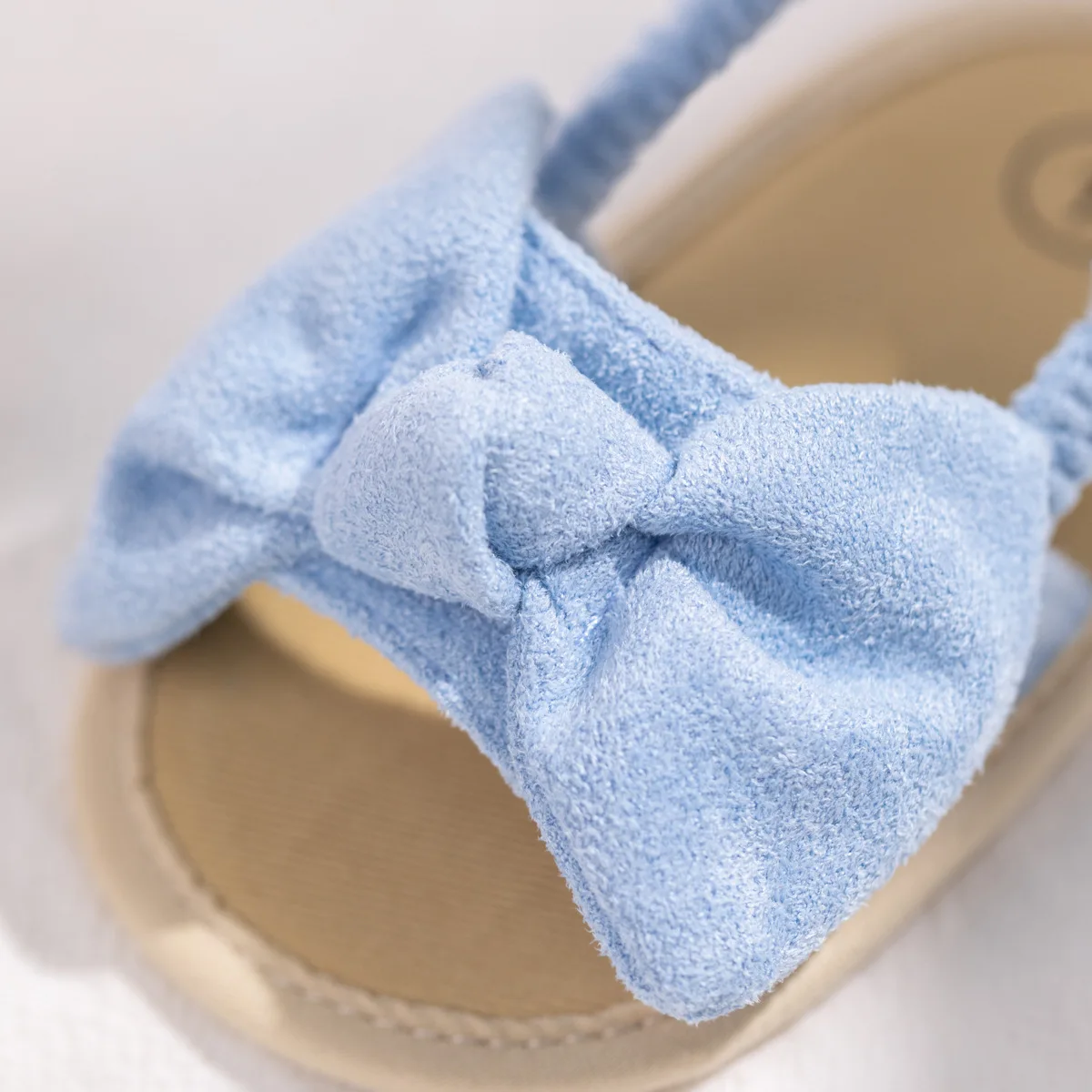 New Fashion Little Bow Girls Soft Sole Sandals Breathable and Anti-Slippery for Indoor Use Newborn Baby Girl Sandals Slippers supplier