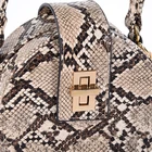 Ladies Handbags 2021 Custom Stylish Long Chain Women Circle Crossbody Bags Pu Ladies Round Handbags Shoulder Baag