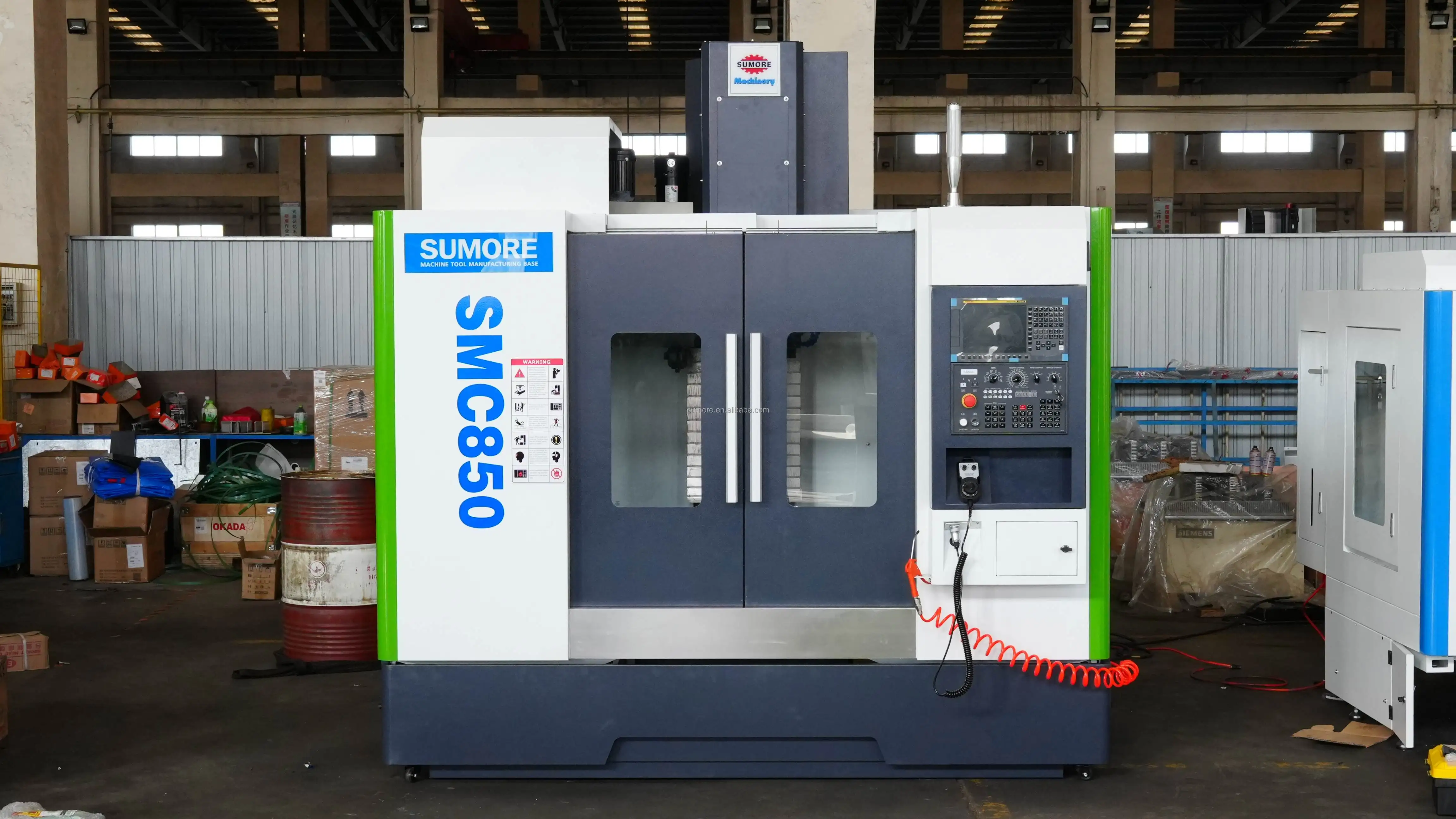 Smc Taiwan Hiwin Guide Rail Fanuc System Vmc Cnc Milling Machine