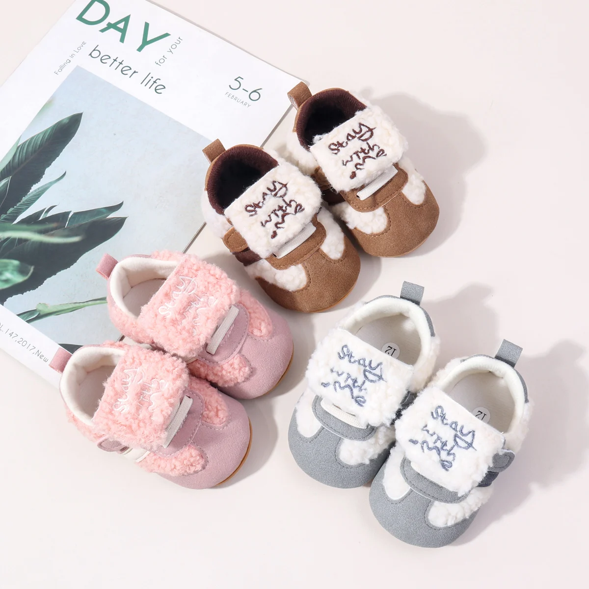 2025 New Design Cozy Baby Shoes Stretchy Safety Warm Premium Brushy Toddler Shoes for Boys and Girls in Autumn and Winter factory