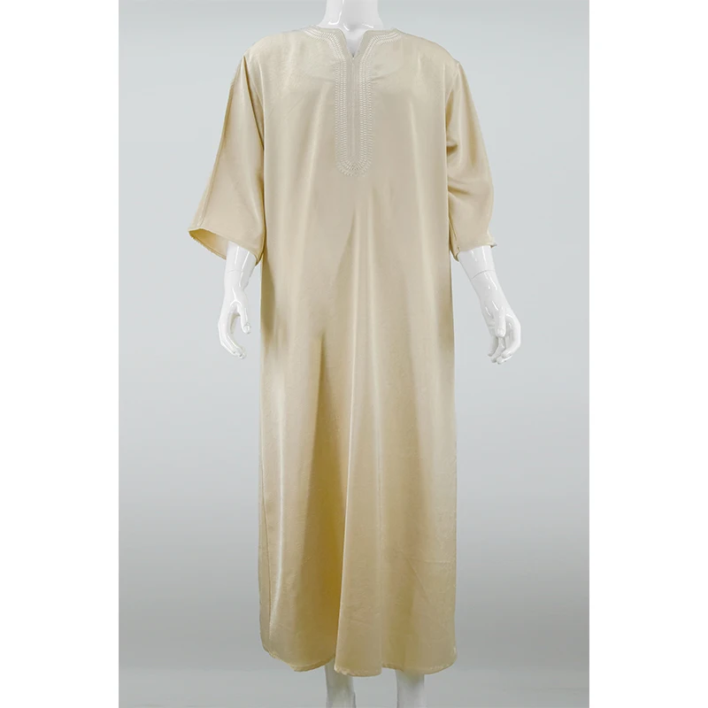 New Classical Traditional Design Thobe Omani Style Polyester Made New Style Islamic Clothing Muslim Men Thobe manufacture