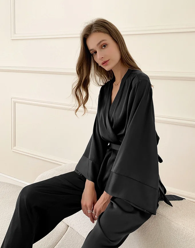 2023 Two-piece Pj Sets Long Sleeve Pajamas 2 Piece Set Turn-down Collar Custom Silk Satin Women Pajamas Set Sleepwear