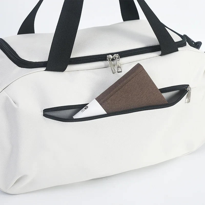 Wholesale custom logo fashion duffel bag Fashion designer waterproof portable bag Gym sports travel bag