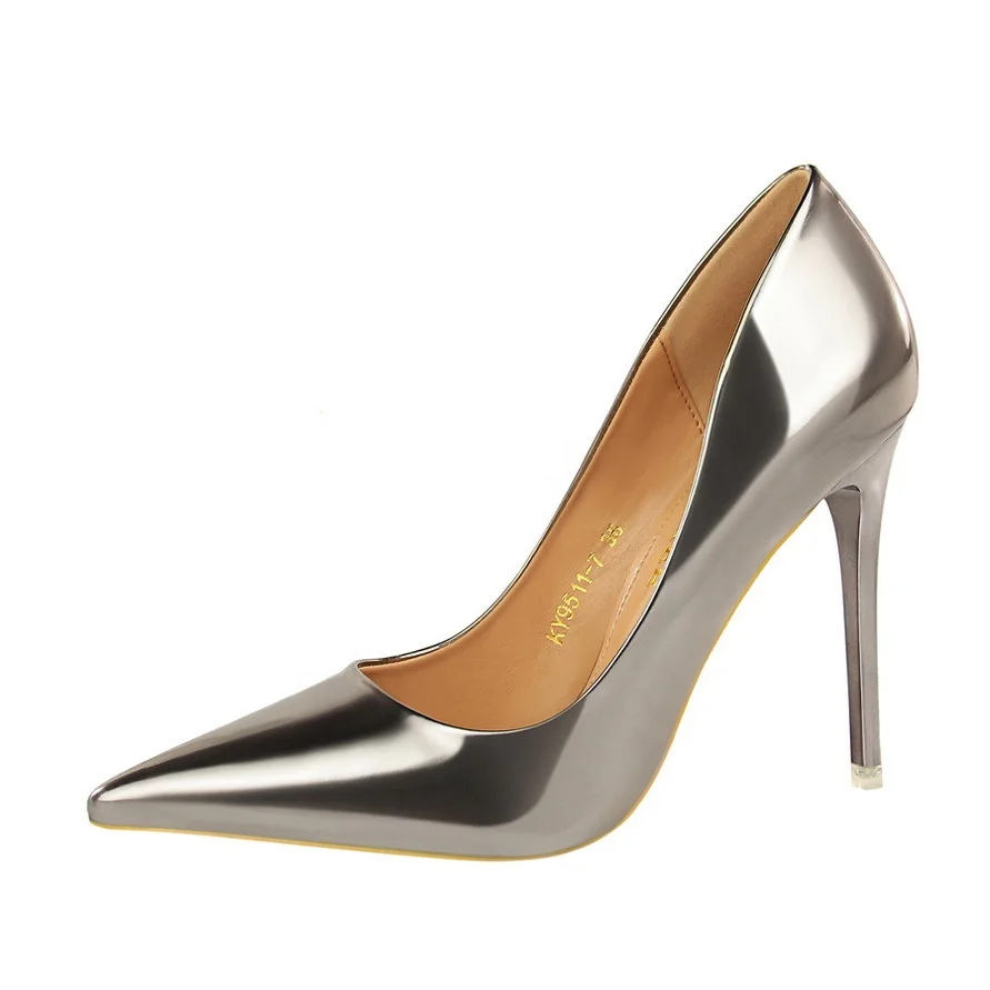 trendy heels wholesale