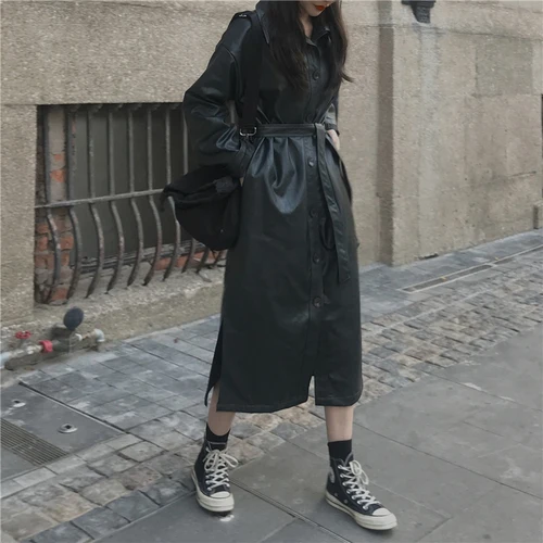 thin black coat
