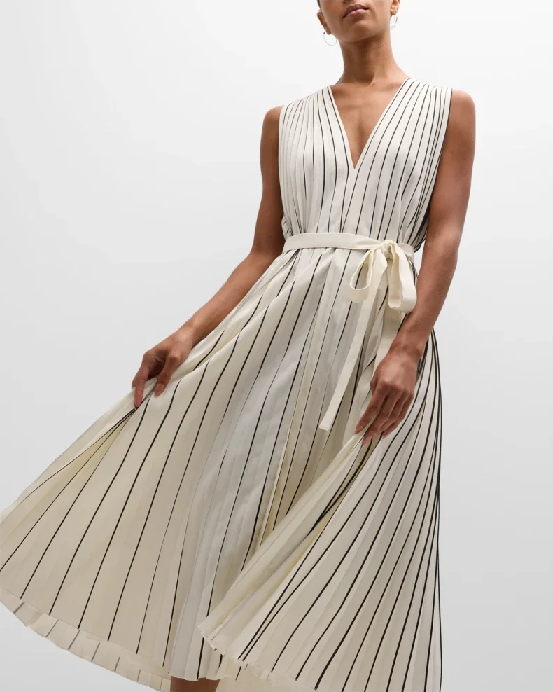 2023 New Fashion Women's Custom Cotton Linen Blended Casual V-Neck Sleeveless Strap Bottom Layered Women's Evening Dress