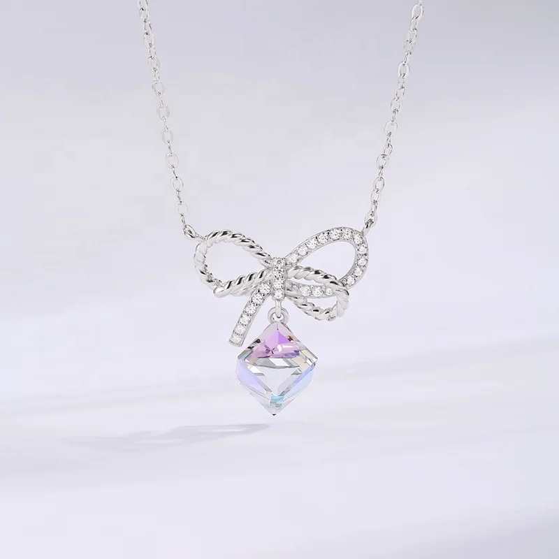CDE YN0993 Fine 925 Sterling Silver Jewelry Necklace Wholesale Bowknot Charm Necklace Simple Design Women Pendant Necklace