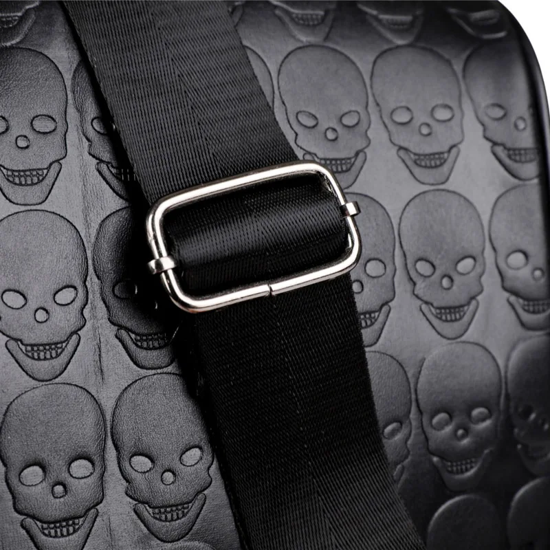 Large Capacity PU Leather Duffle Tote Bag Skull Embossed Print Custom Style Luxury Designer Shoulder Travel Bag Women Men Sport