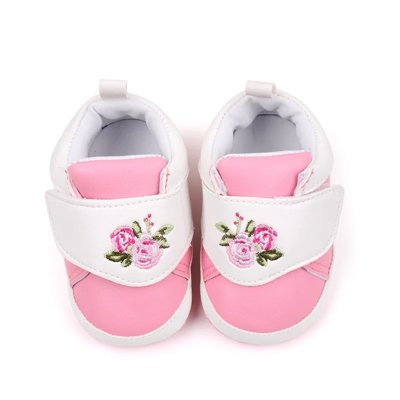Spring and Autumn Anti-Slippery Court Sneakers for Baby Girls Hook&Loop Embroidered Flower Design Soft Bottom Shoes details