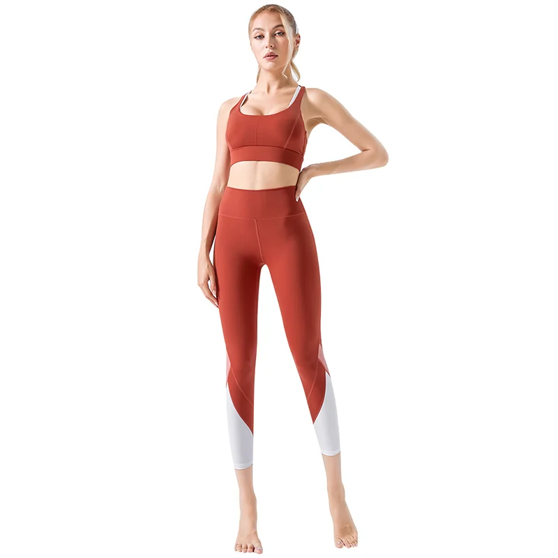 Vendors High Elastic Strong Supporting Women High Quality Seamless Tracksuit Sexy Yoga Sets Fitness Women