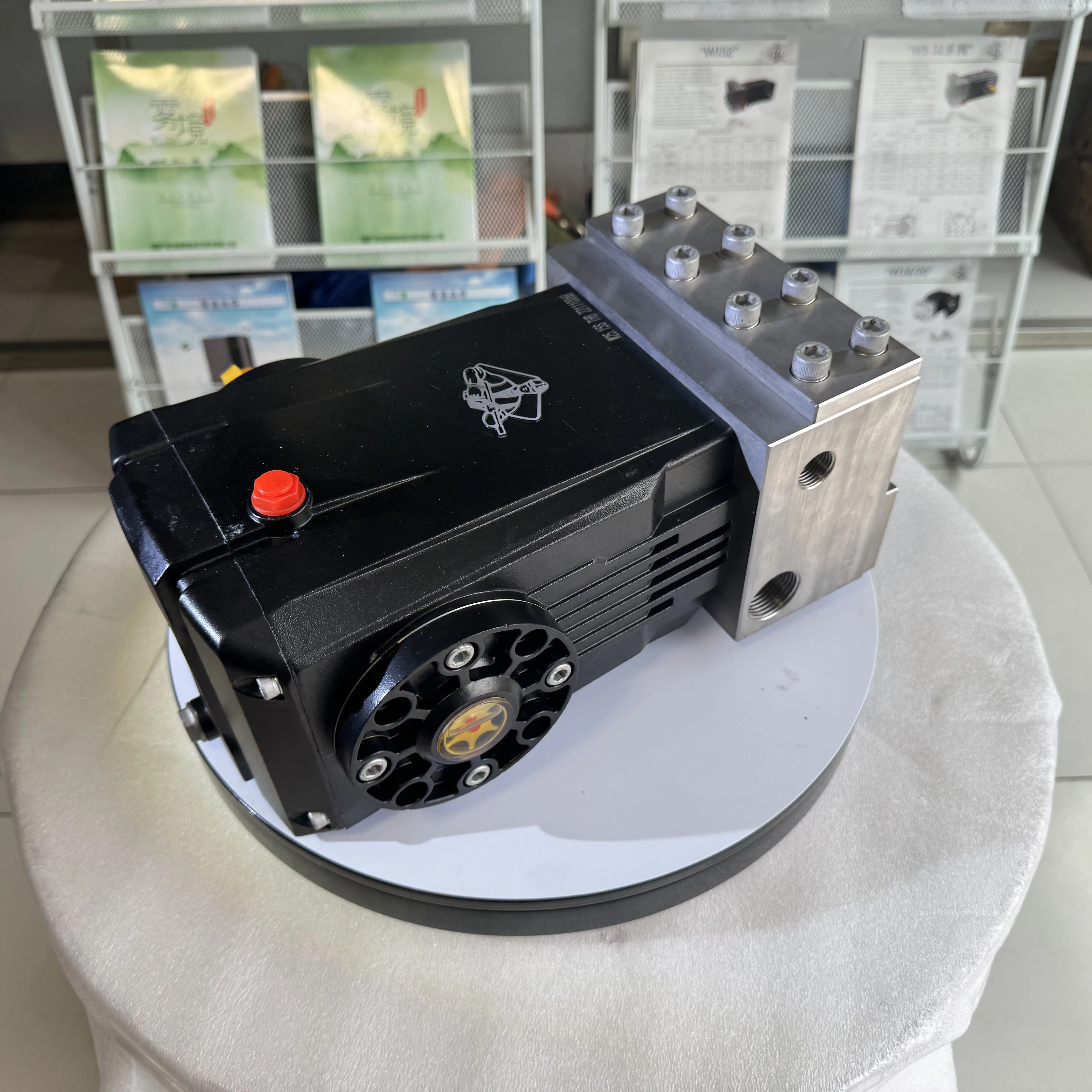 product 23 72lpm 0 300bar ws series commercial buildings washing and cleaning industrial high pressure washer plunger pumps-5