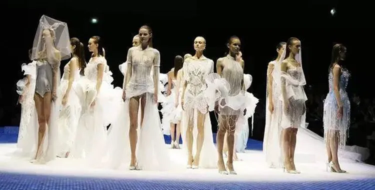 hmqViviiyNSAyin6WuaVt4dUy+MkkUMFqbqE