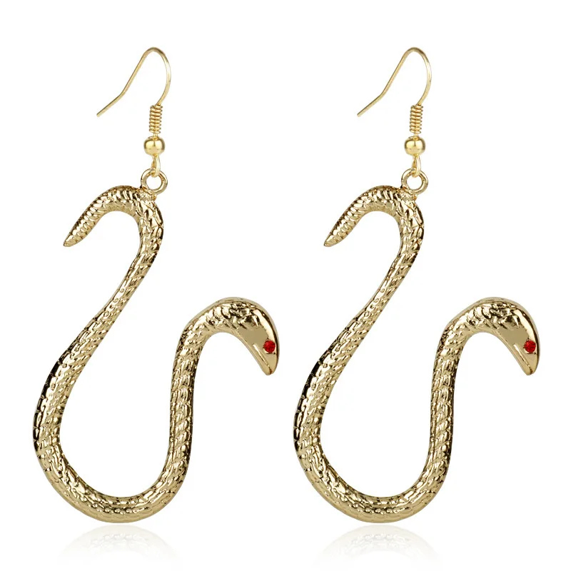 boa hancock snake earrings