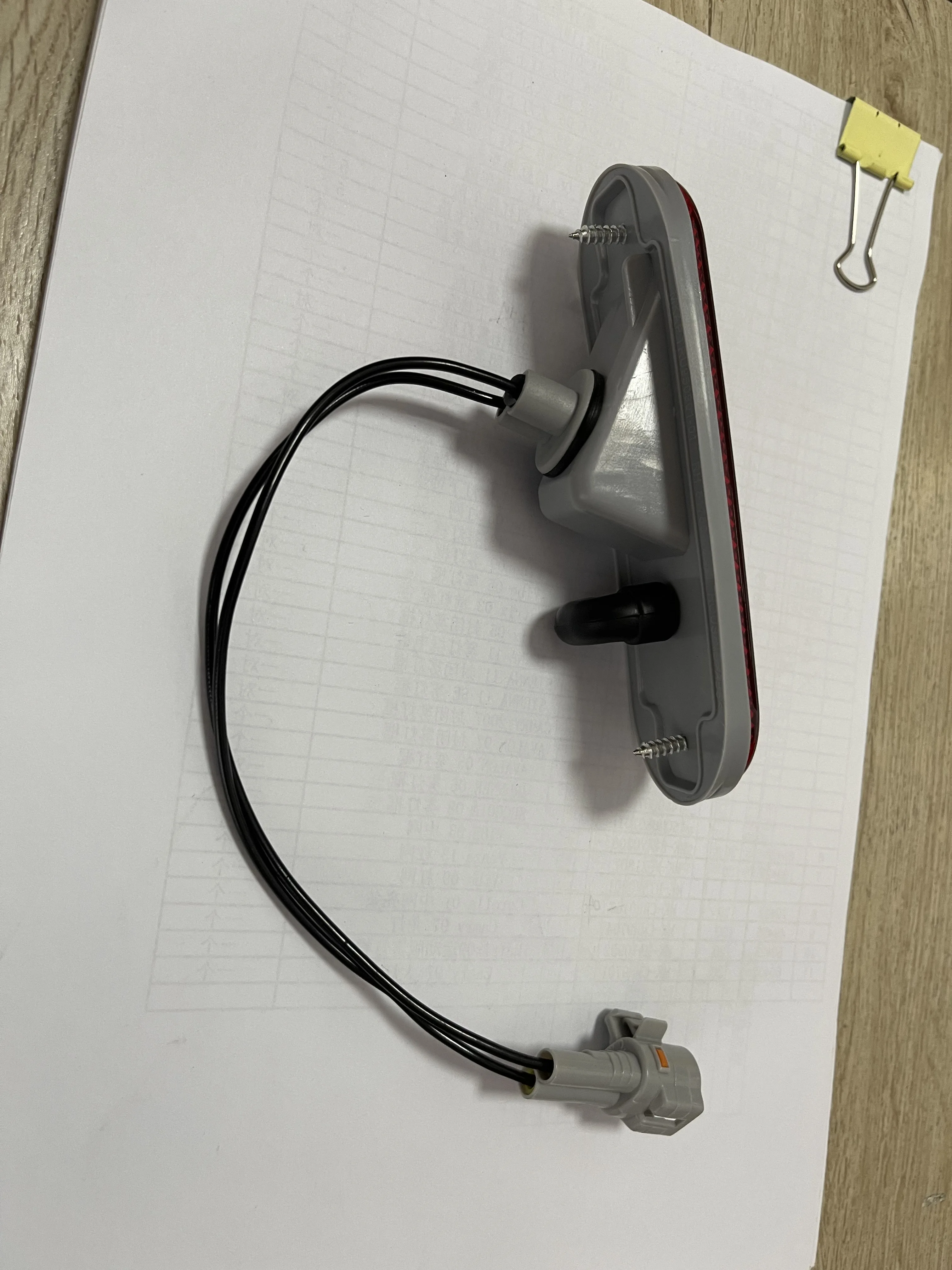 for RAV4 1995 rear side marker light reflector 81760-42010 81750-42010 auto parts