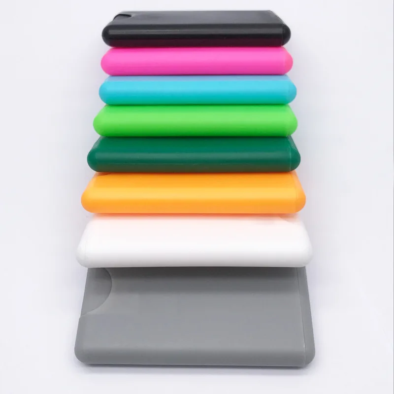 Screen Printing OEM Colored 20ml Plastic Credit Card Flat Spray Bottle Alcohol Sprayer Empty White Credit Card Perfume Spray