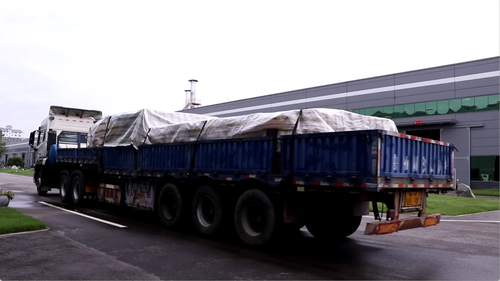 Shipment of excavator products