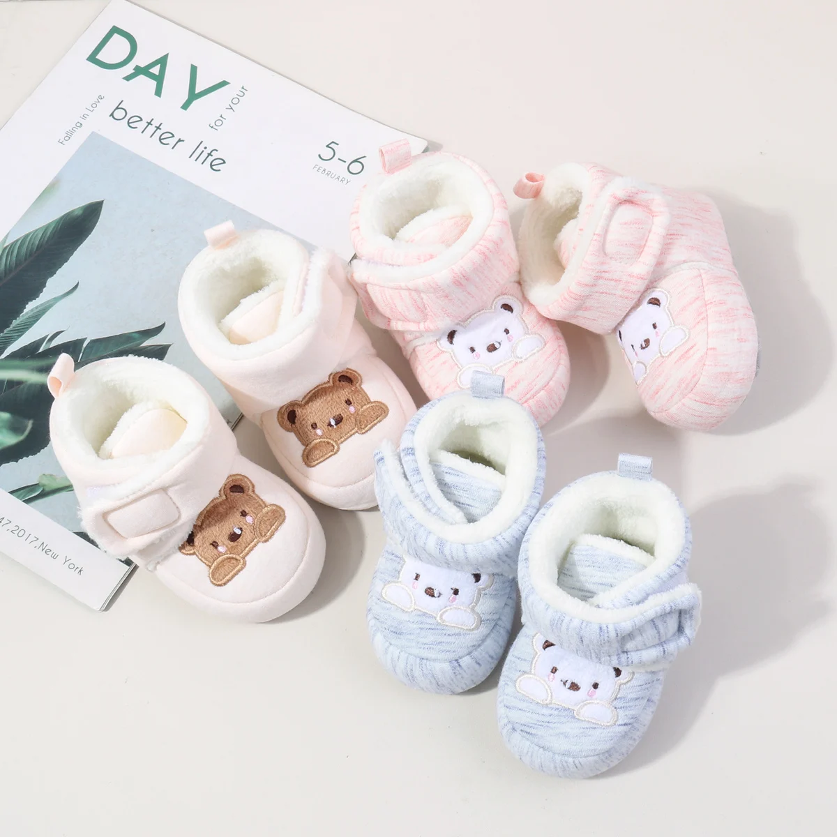 New Design Baby Winter Shoes Plush Thickened Infant Shoes Soft Soles Safety Warm Cozy Toddler Shoes factory