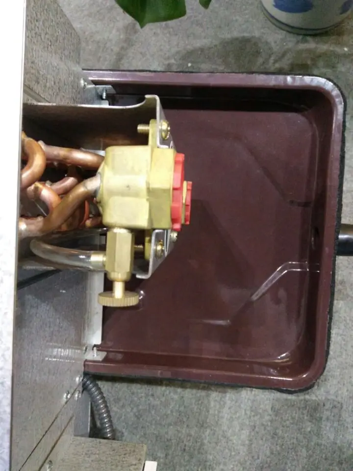 Fan Coil Unit, Ceiling, Ducted - detail 6