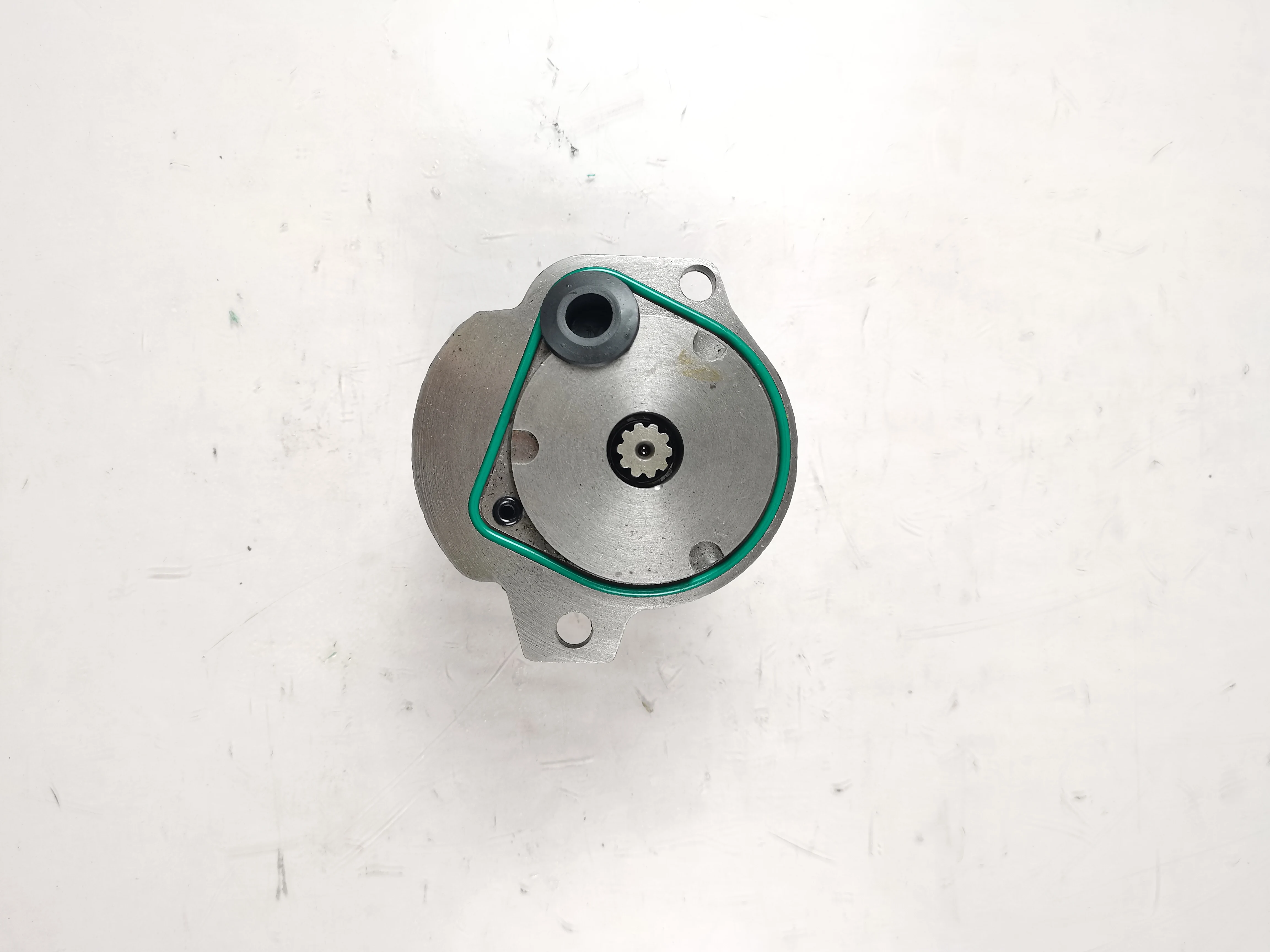 280cm³ Displacement Hydraulic Gear Pump with 200 bar Operating Pressure and 1 Year Warranty