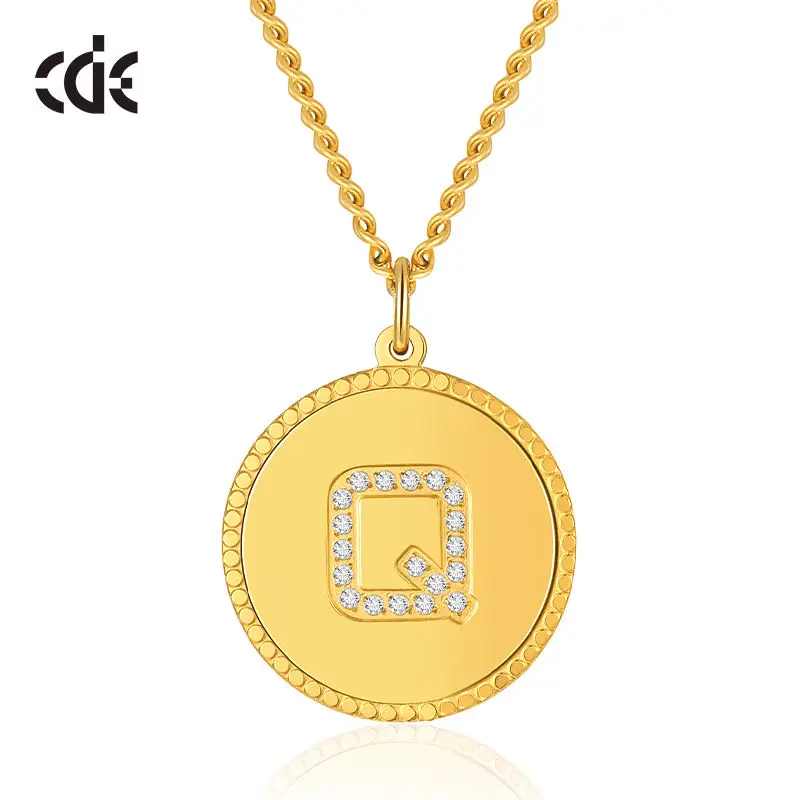 CDE N1879 Factory Wholesale Brass Jewelry Alphabet Letter Necklace Gold Plated Coin Letter Charms Initial Necklace