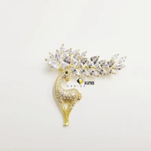 Zircon deer brooch  fashion accessory unique design