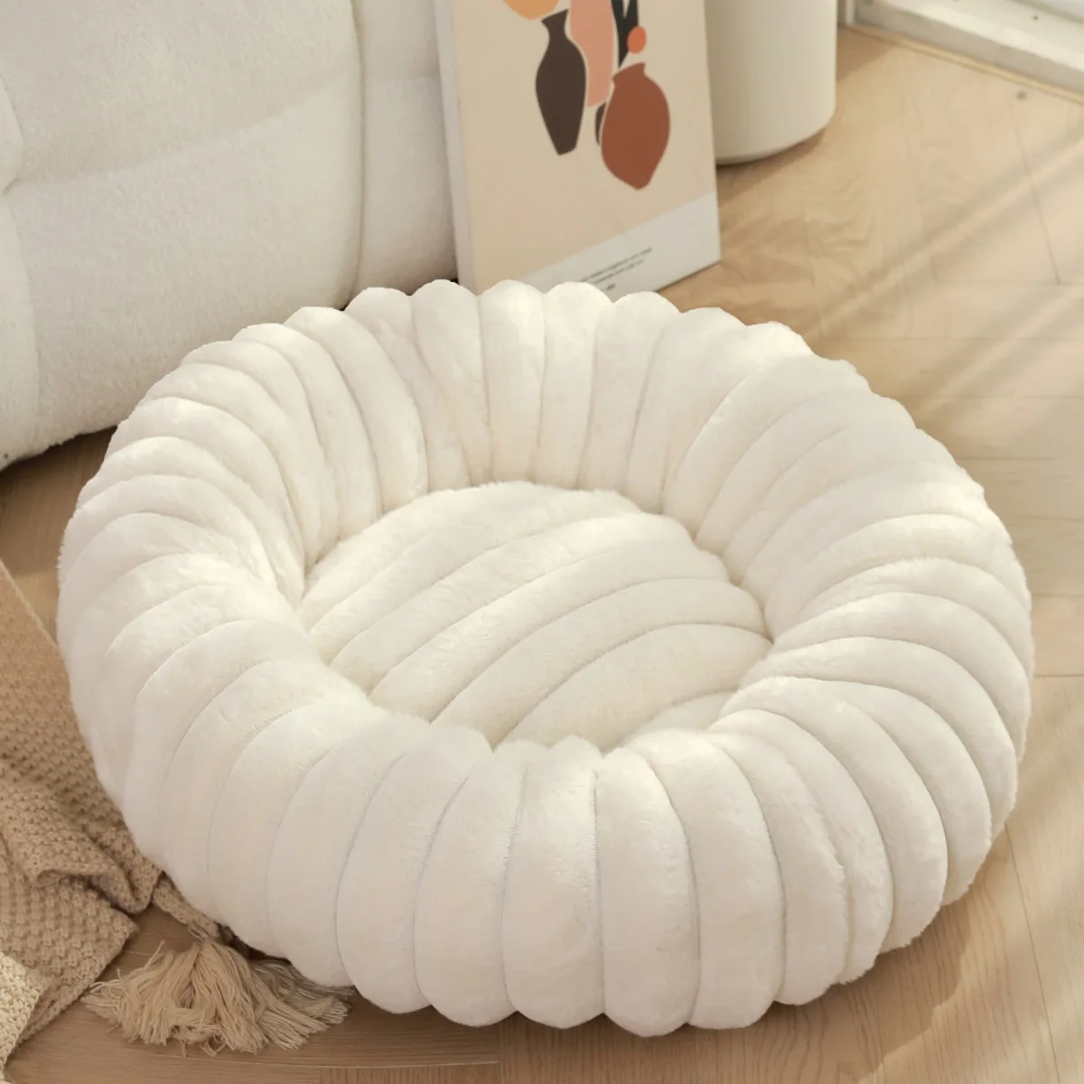 New Vertical Rabbit Plush Round Pet Bed Comfortable Donut Dog Bed Soft Washable Cat Mat Pet Cushion Pet Supplies supplier