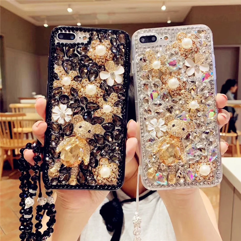 Luxury Cute Bear Diamond Phone Case For iPhone 15 14 13 12 11 Pro Max Handmade Rhinestone Mobile Cover For Samsung S24 S23 A71
